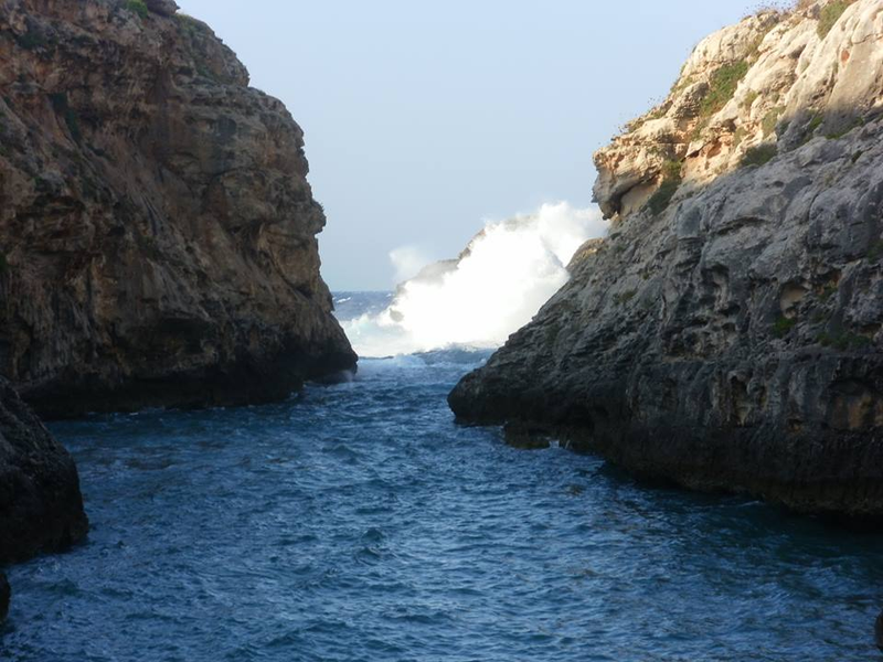 Illustration for article titled Secret Beaches of Gozo: Wied L-Għasri
